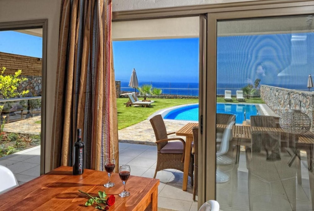 THE NOVERIAN Scenic Crete 5* Hilltop Villa Resort & Spa 22/46
