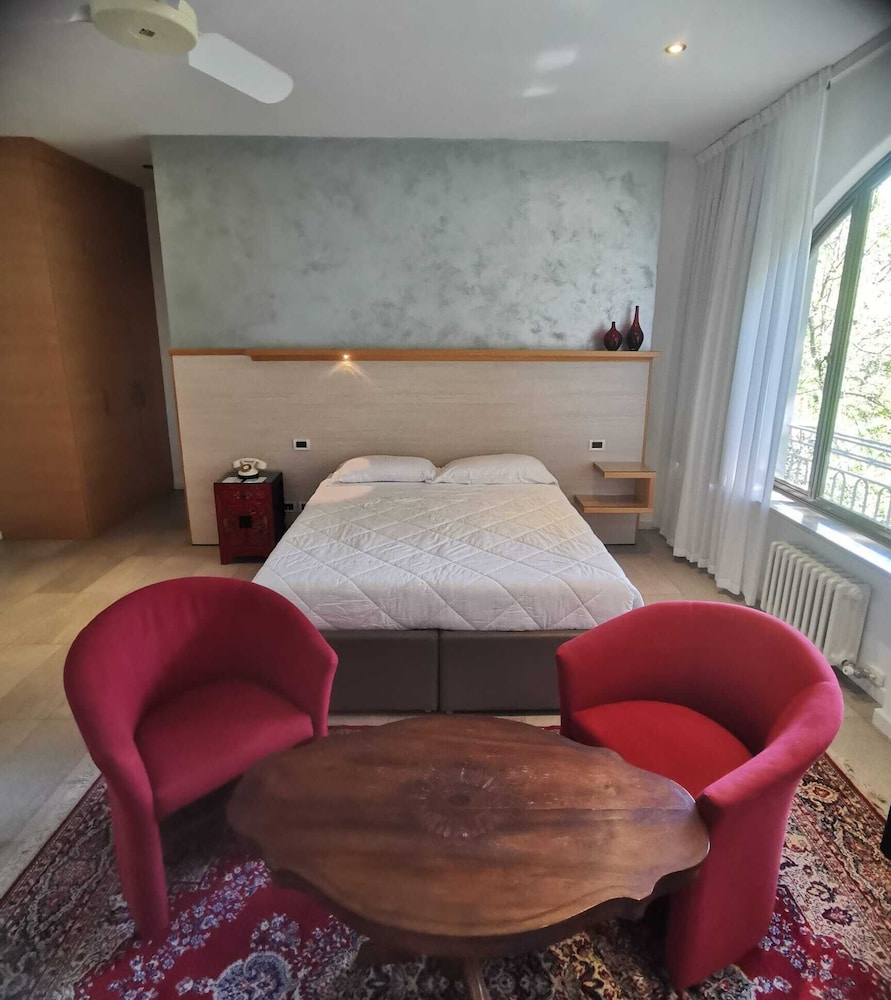 Valdor Holiday Center 33/64