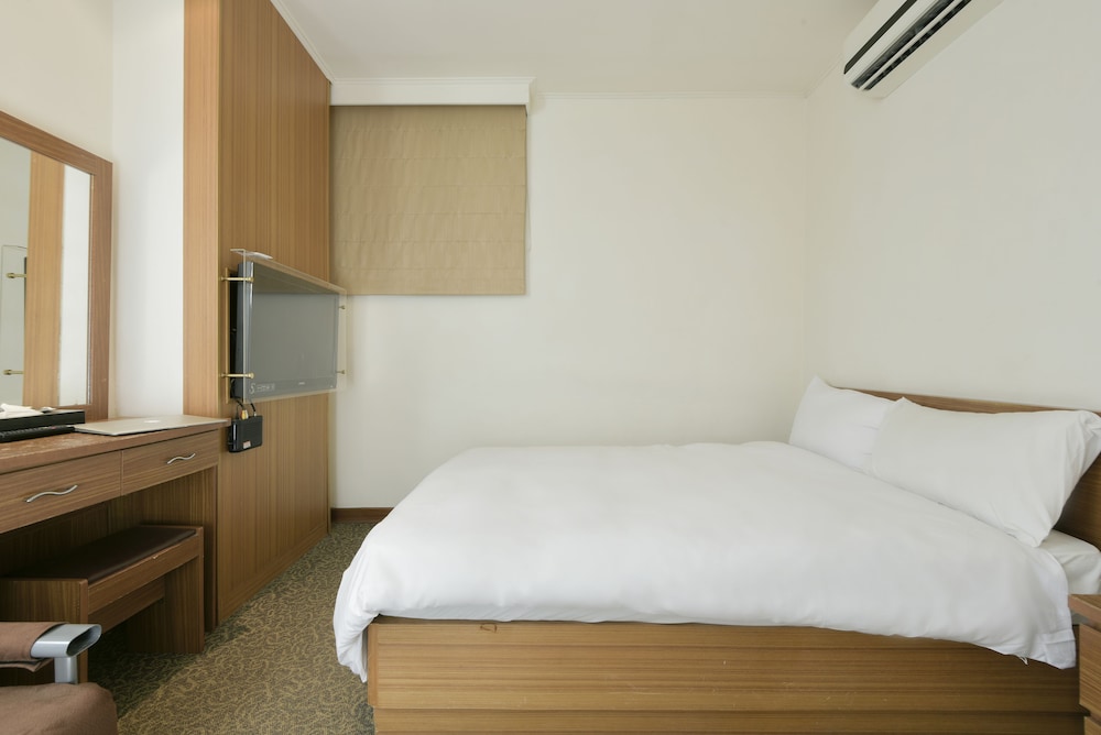 Raise Hotel Taichung 22/66