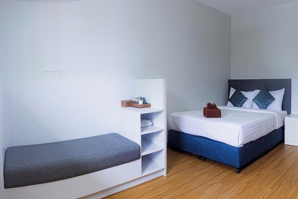 DELUXE, DOUBLE BED, SEA VIEW