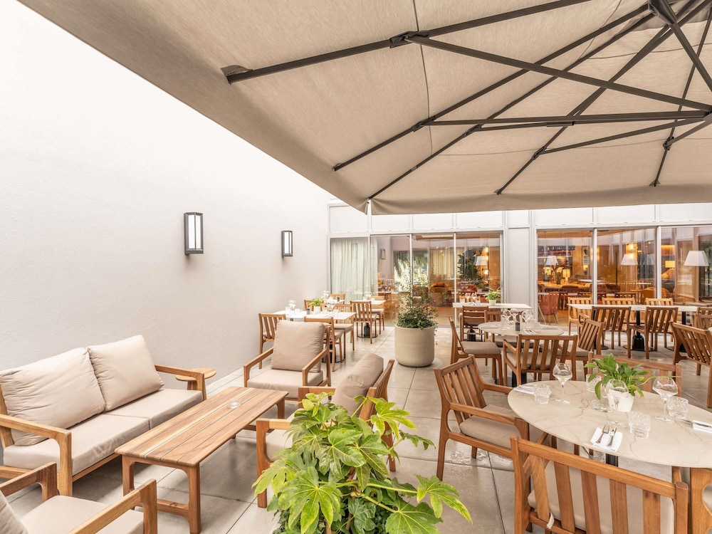 Mercure Angers Lac De Maine 26/49