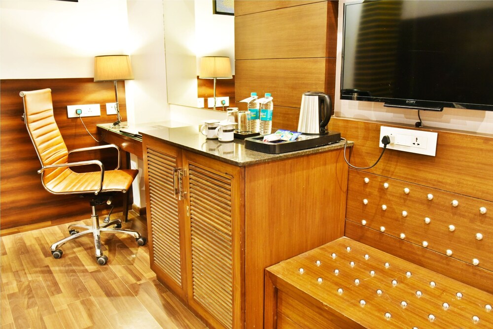 Hotel Sawera Grand 40/46