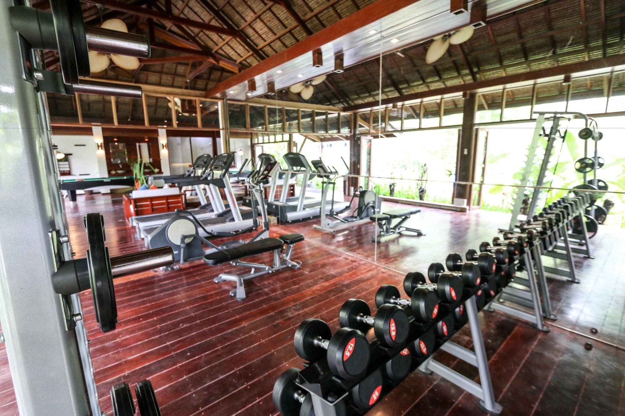 Isla Cabana Resort 76/100
