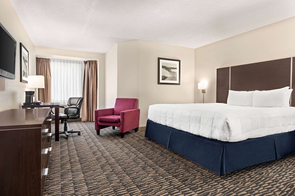 STANDARD, KING BED