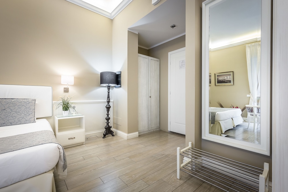 La Residenza Dell'orafo - Guest House 37/53