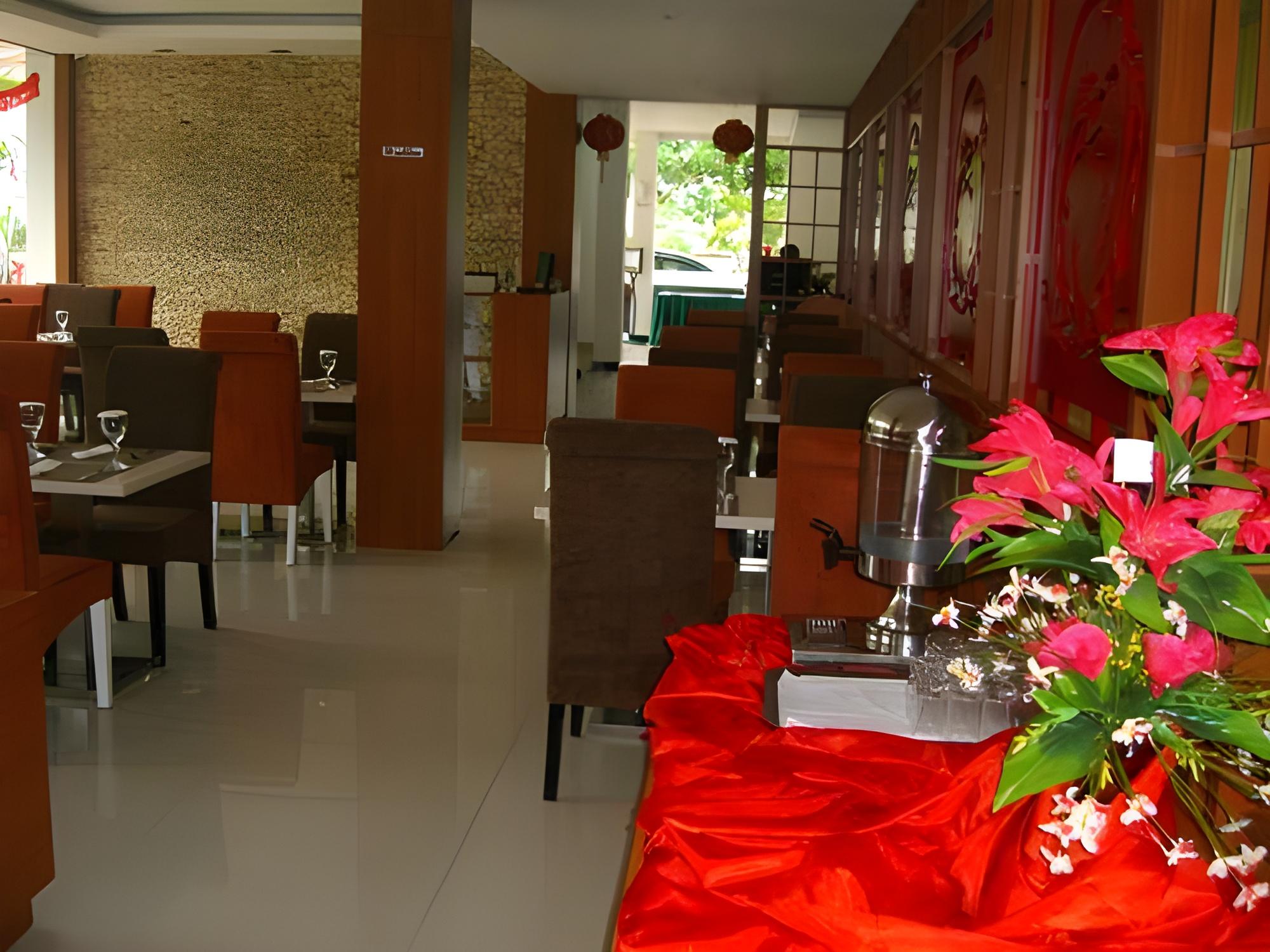 Dragon Inn Kendari 14/29
