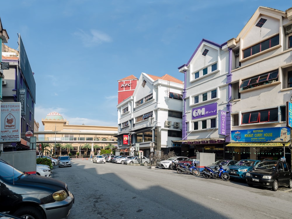 GM HOTEL SUNWAY METRO 55/57