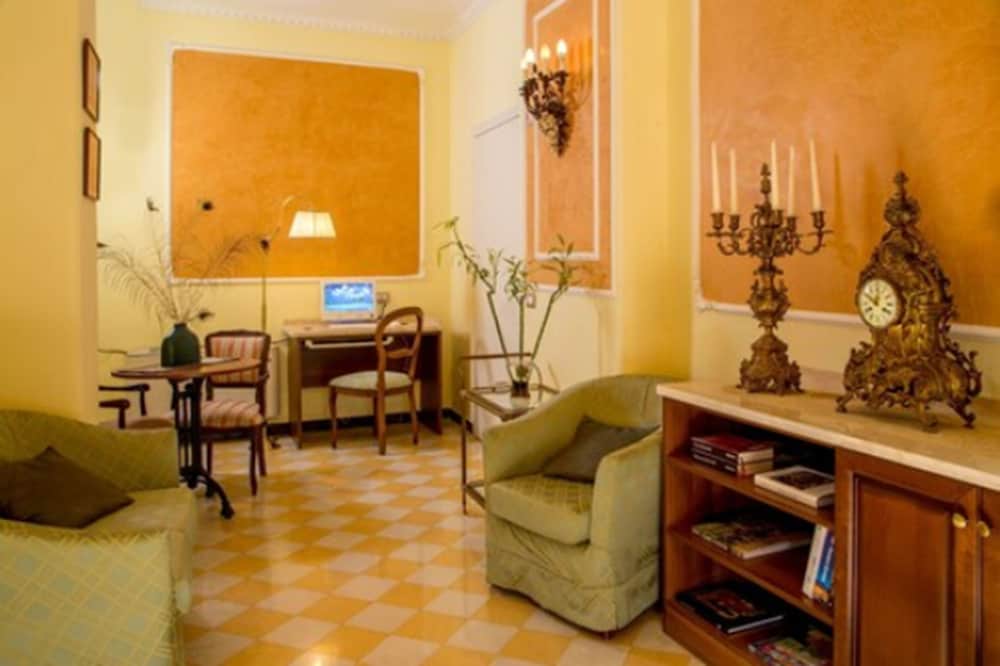 Palazzo Venere 27/50