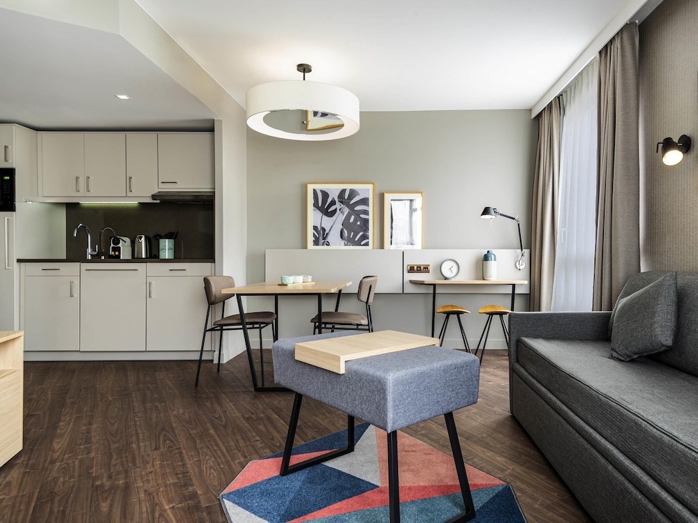 Aparthotel Adagio Paris Suresnes Longchamp 43/68