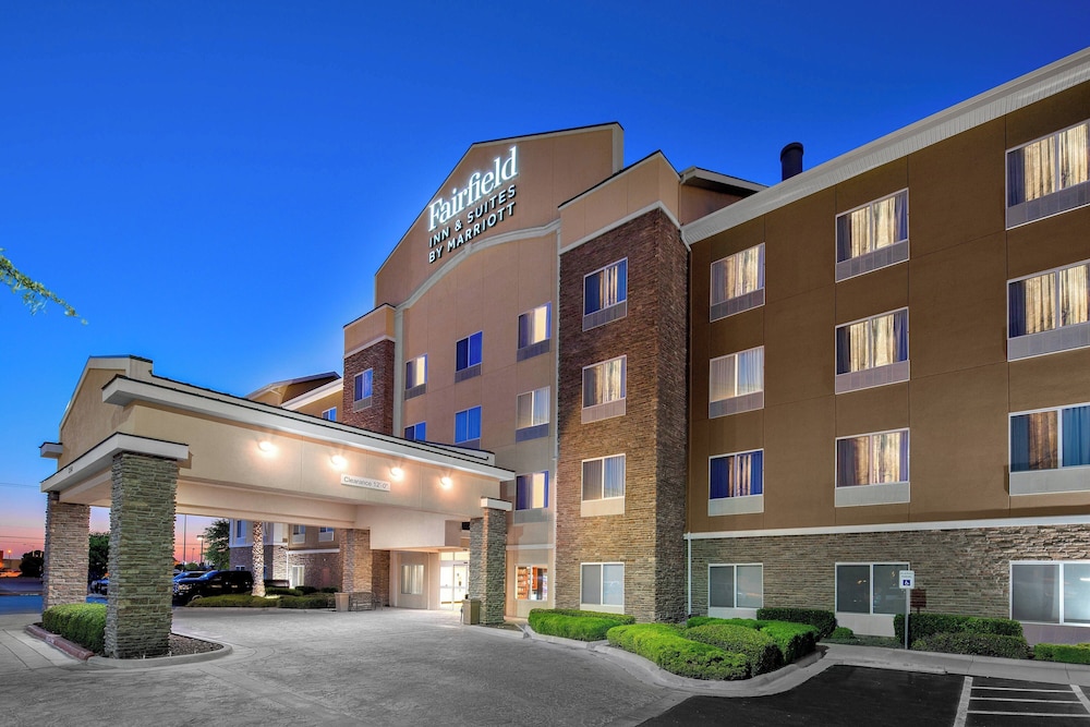 Fairfield Inn Suites Hobbs 37/44