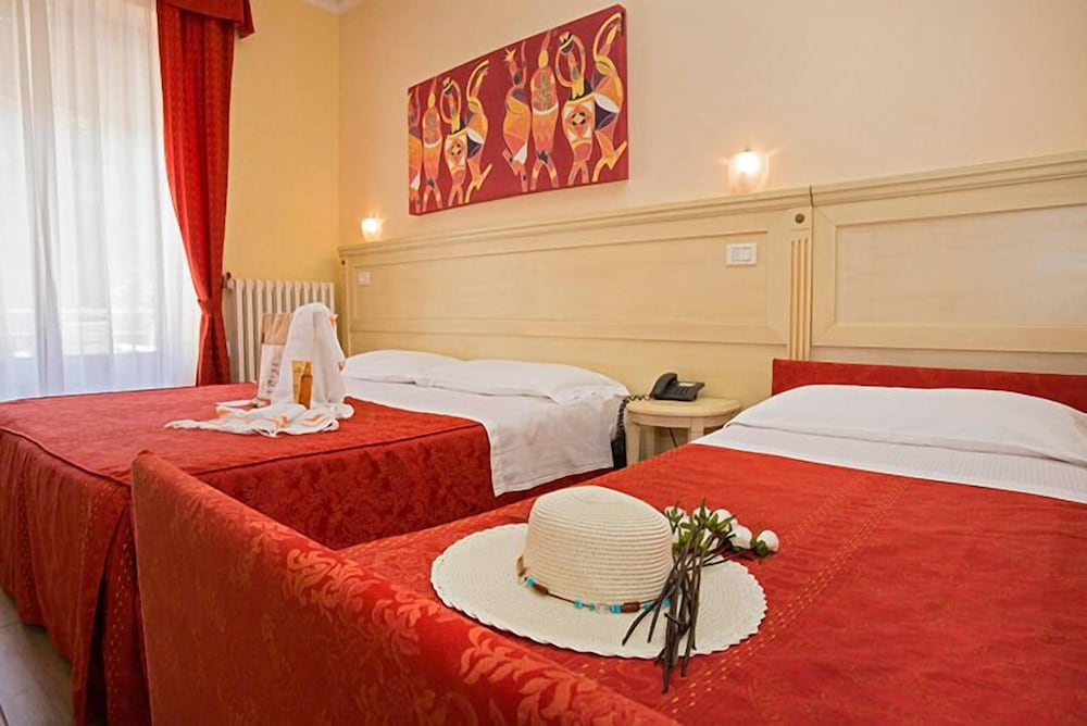 Hotel Lo Squalo 6/41