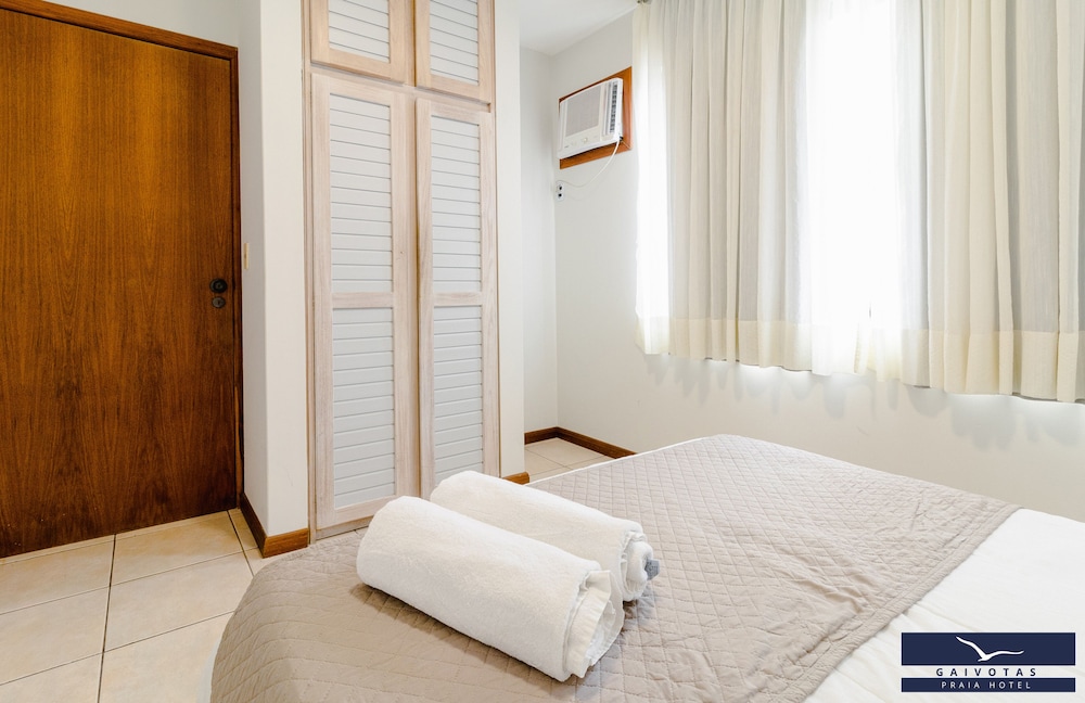 Gaivotas Praia Hotel 9/36