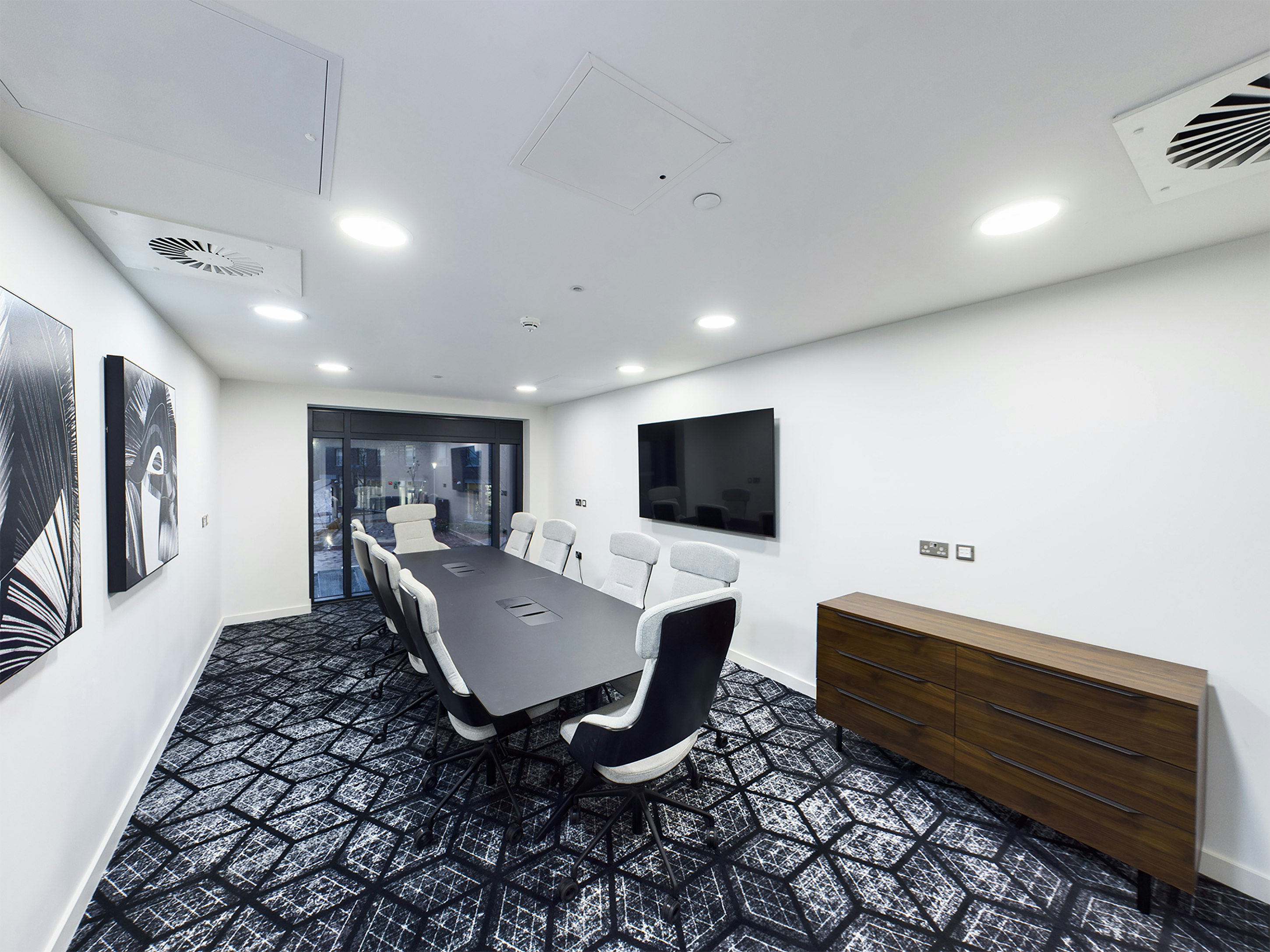 CitySuites Two Aparthotel 44/50