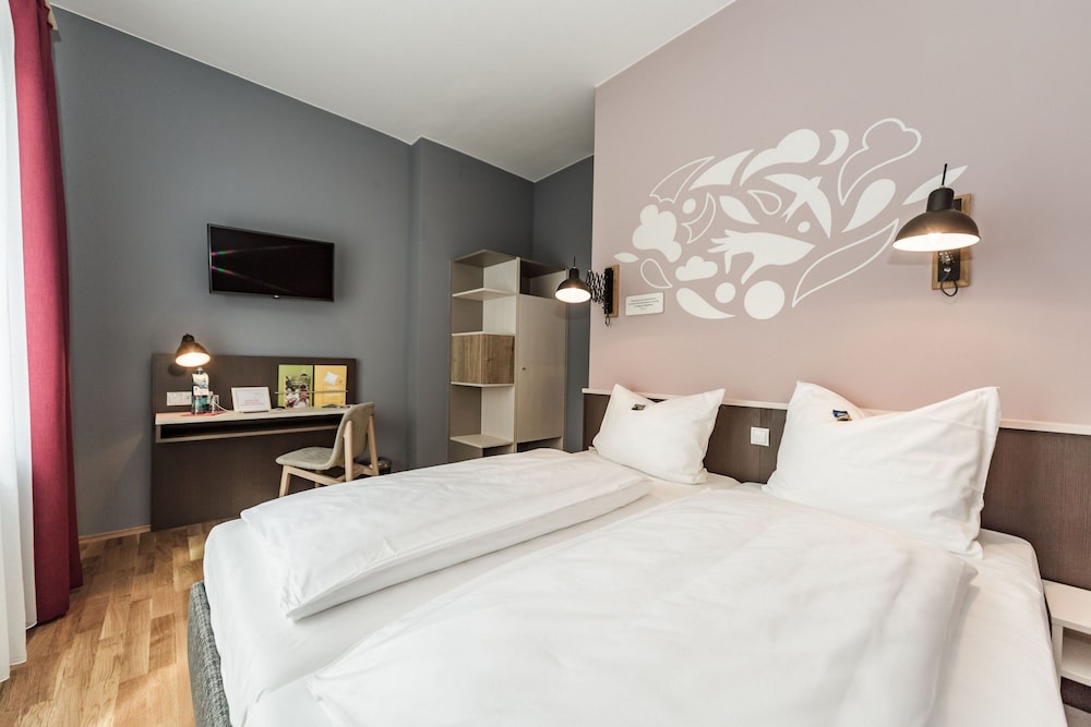 JUFA Hotel Konigswinter Bonn 14/69
