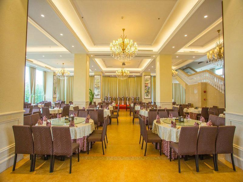 Viennainternational Hotel Luogang Wanda Plaza 30/50