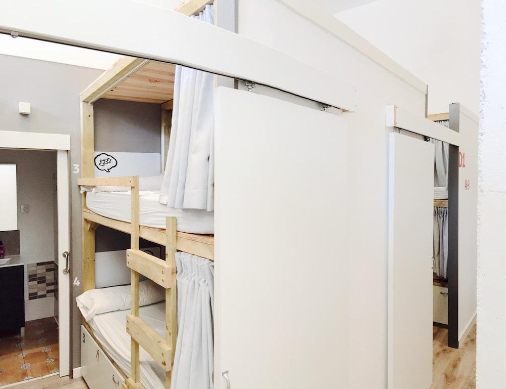 Ant Hostel Barcelona 35/66