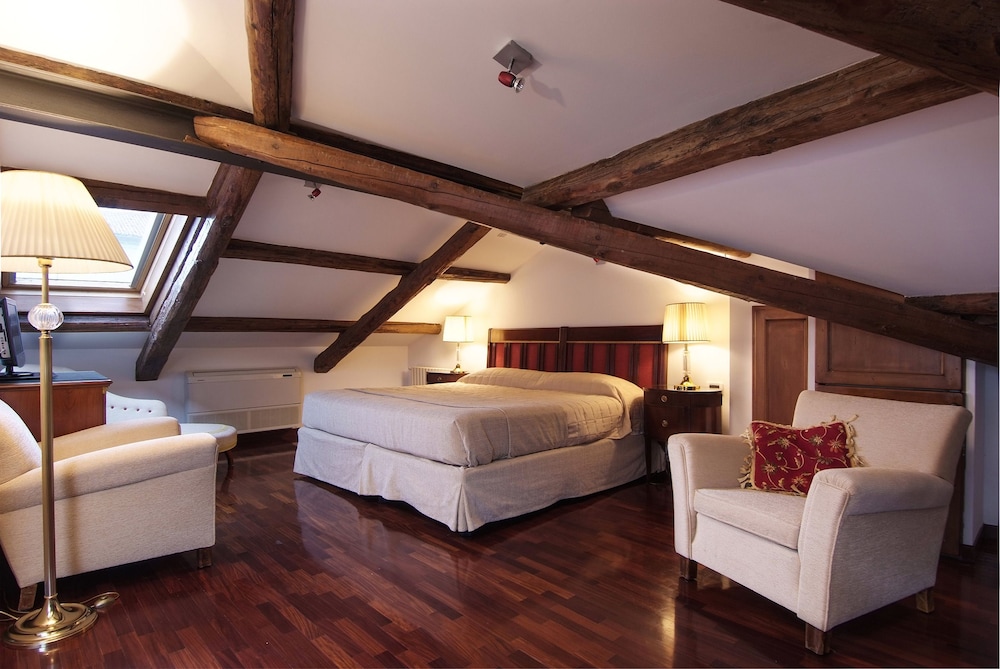 500 Bed And Breakfast 17/30