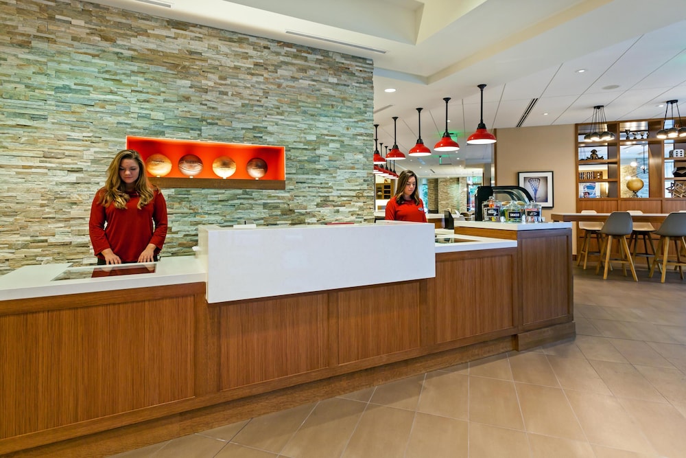 Hyatt Place Bloomington 13/64