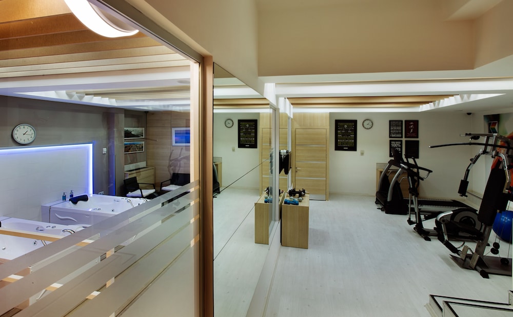 Gallery Residence And Boutique Hotel 37/72