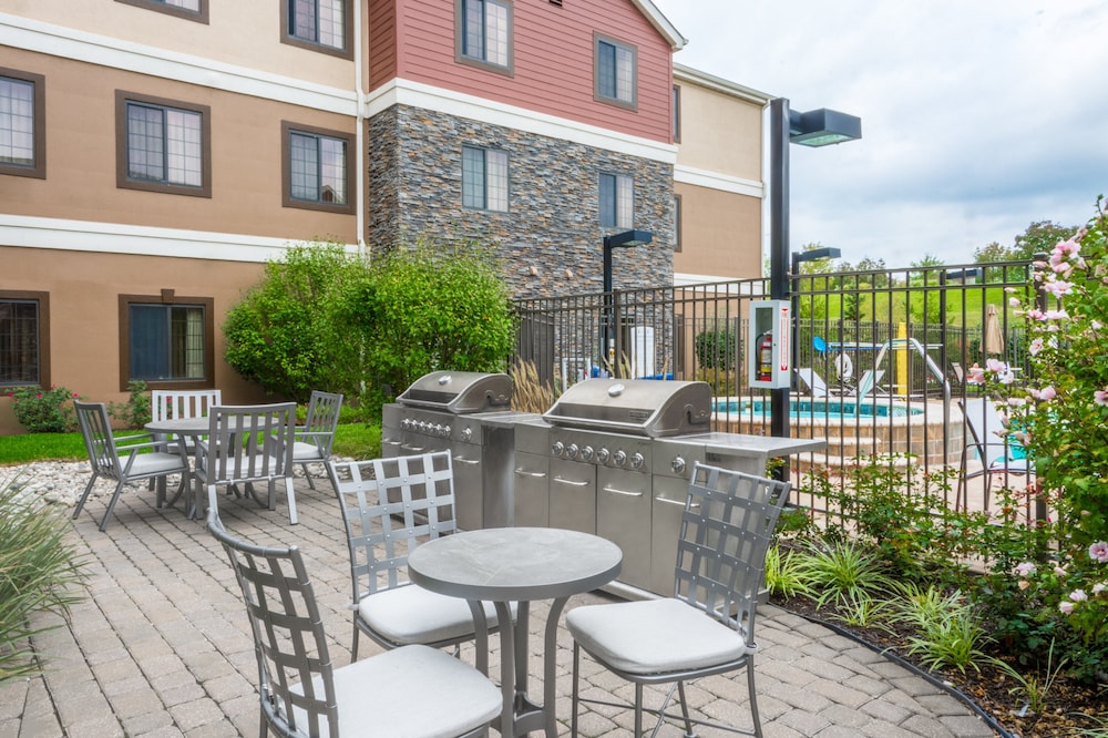 Staybridge Suites Kansas City-Independence 55/63