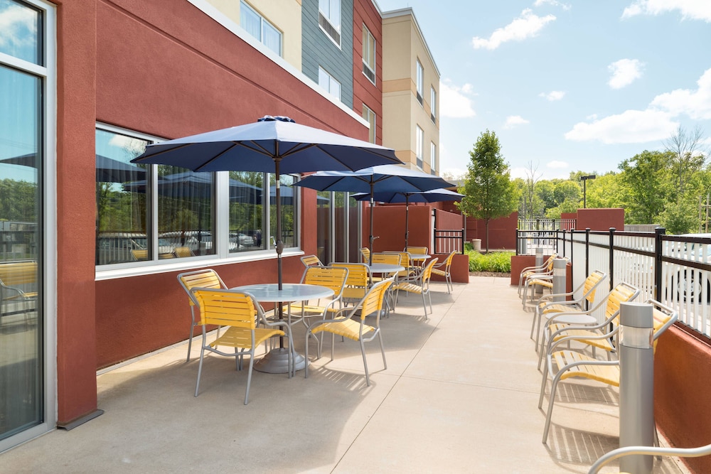 FAIRFIELD INN & SUITES DUBOIS 1/57