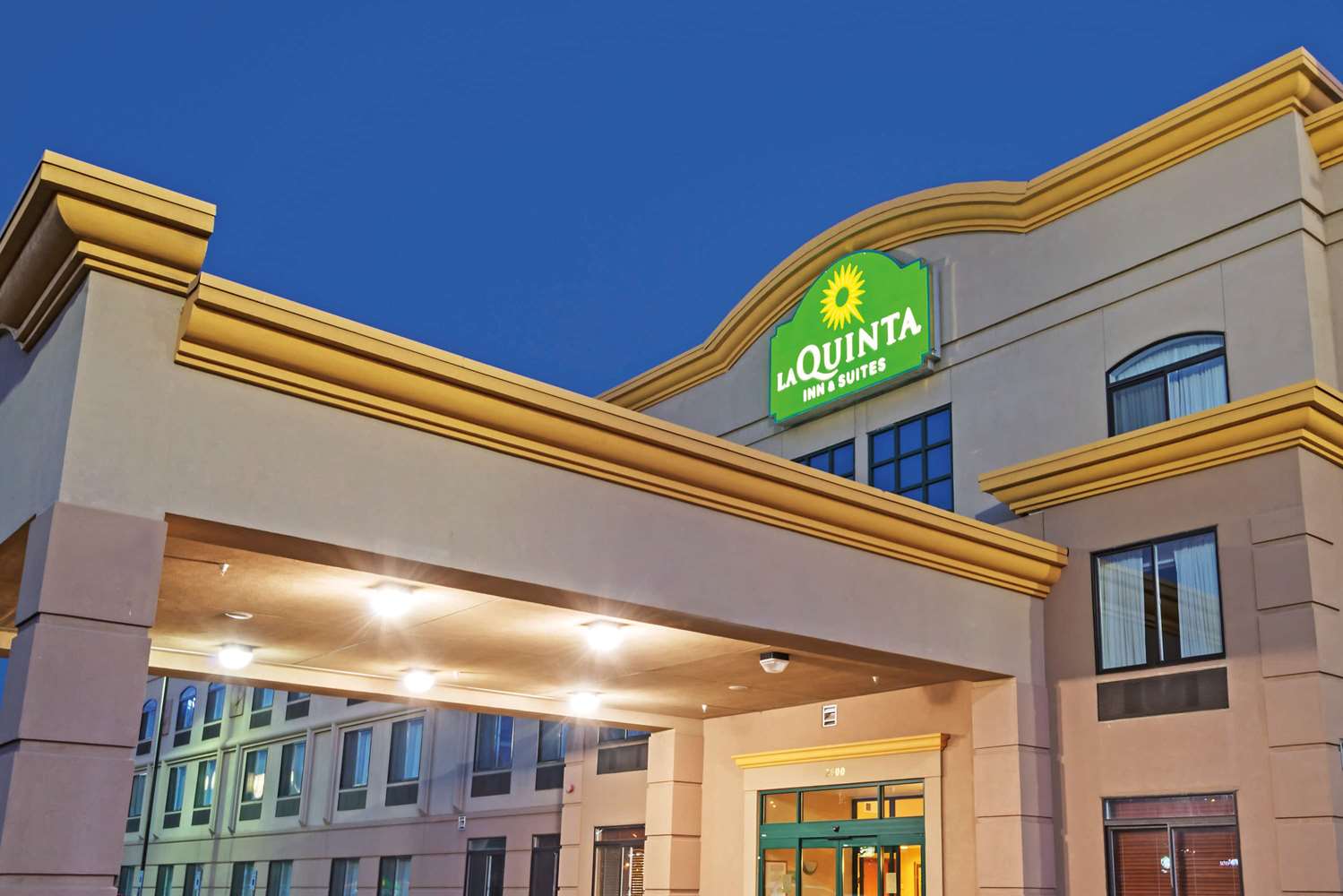La Quinta Inn & Suites by Wyndham Kennewick 2/63