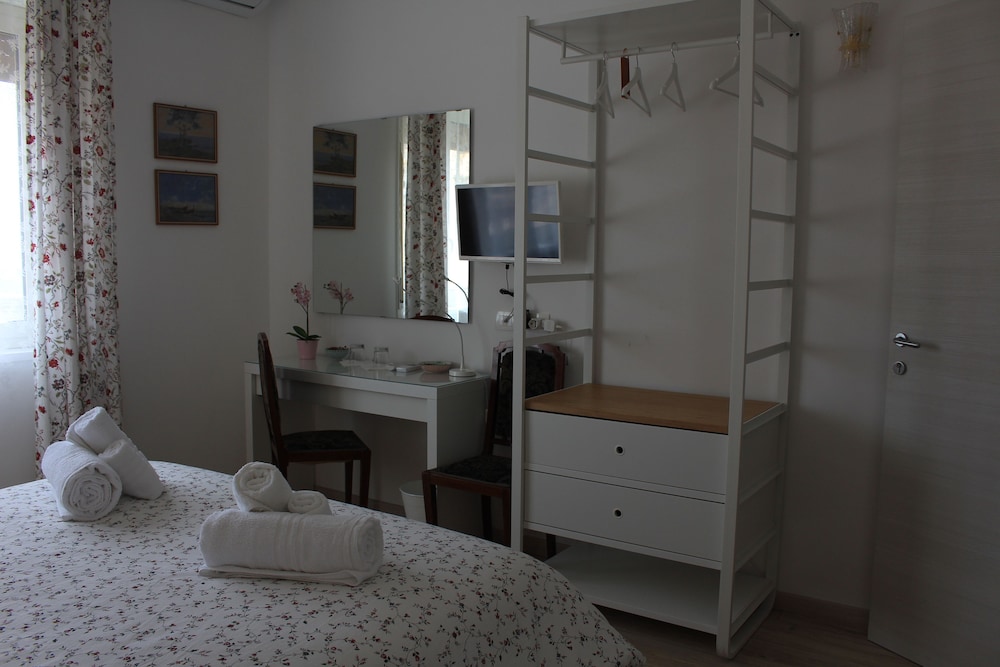 L'alba Sui Templi - Bed & Breakfast 50/50