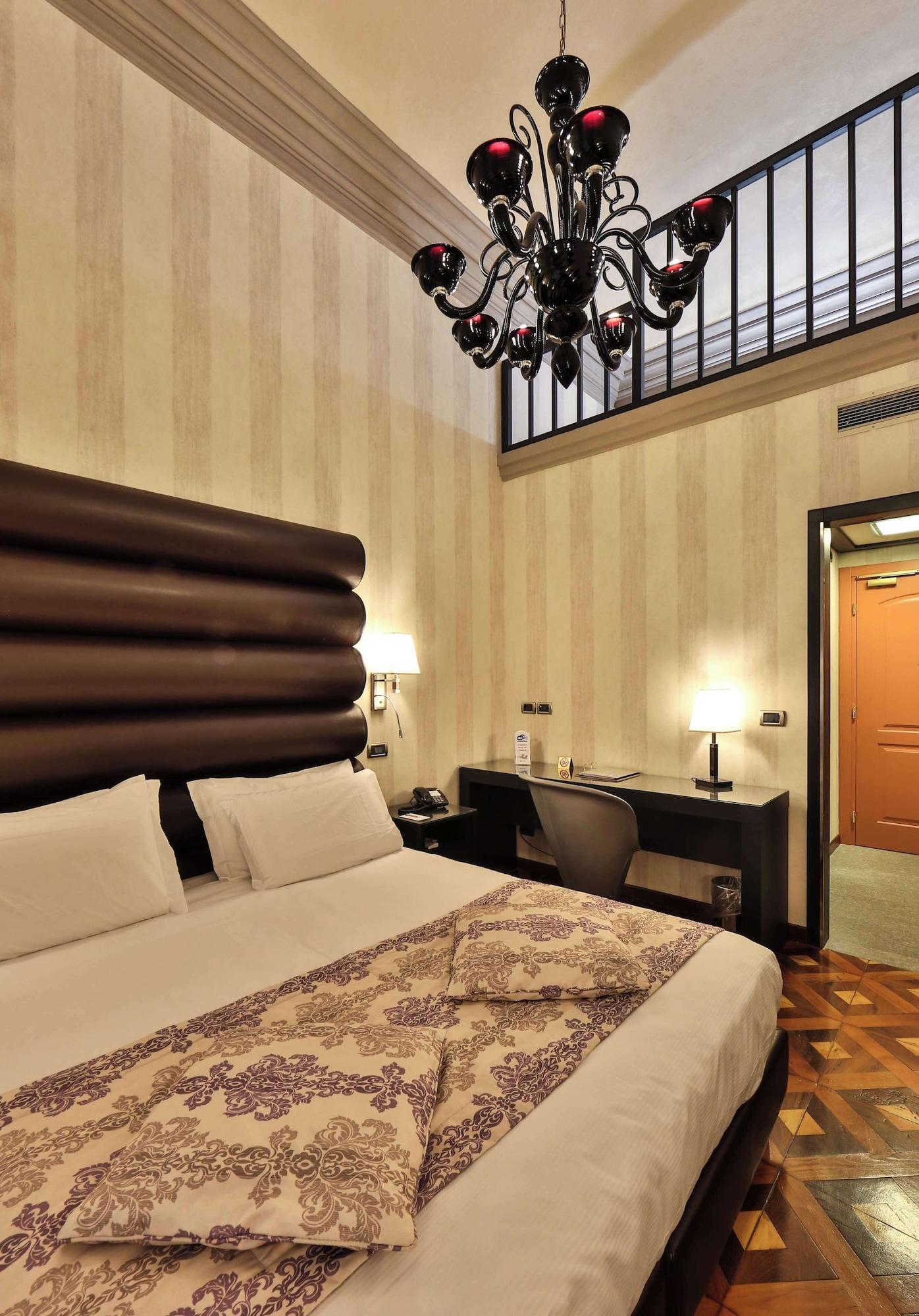 Classic, Triple, Multiple Beds