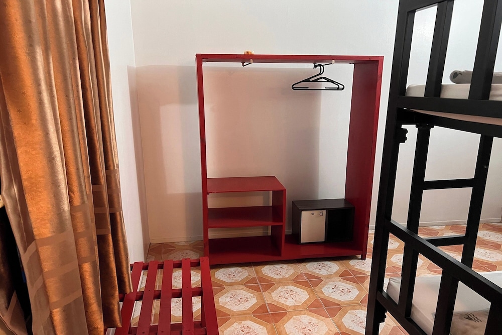 Phuket Old Town Hostel 51/61