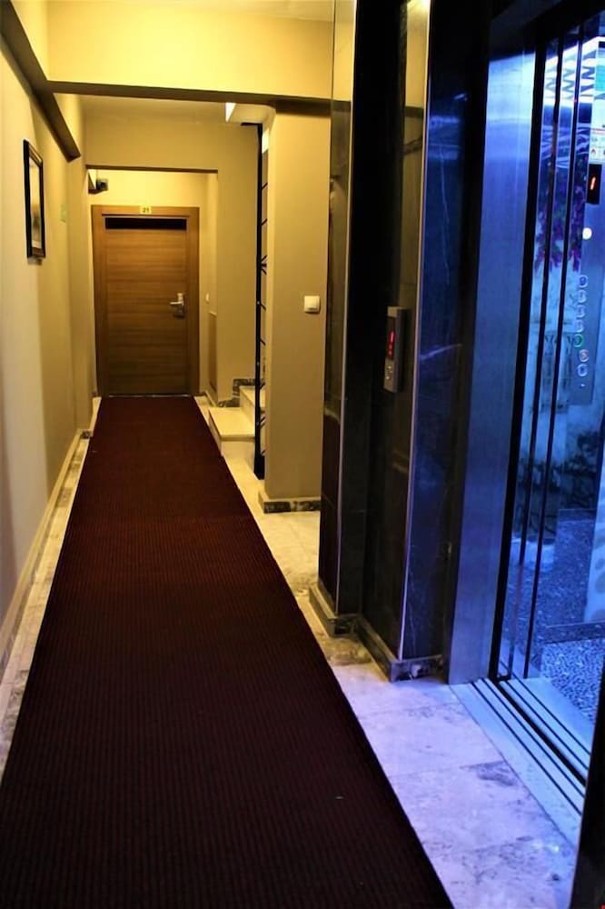 Moda Hotel 28/50