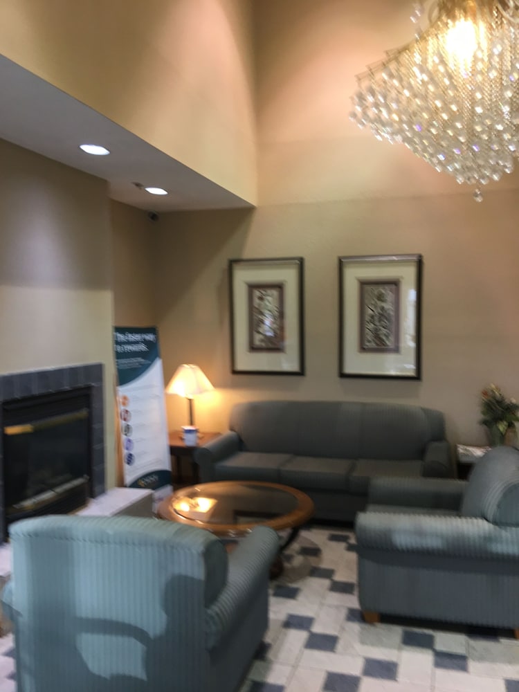 Quality Inn Kalamazoo near Wings Stadium 32/40