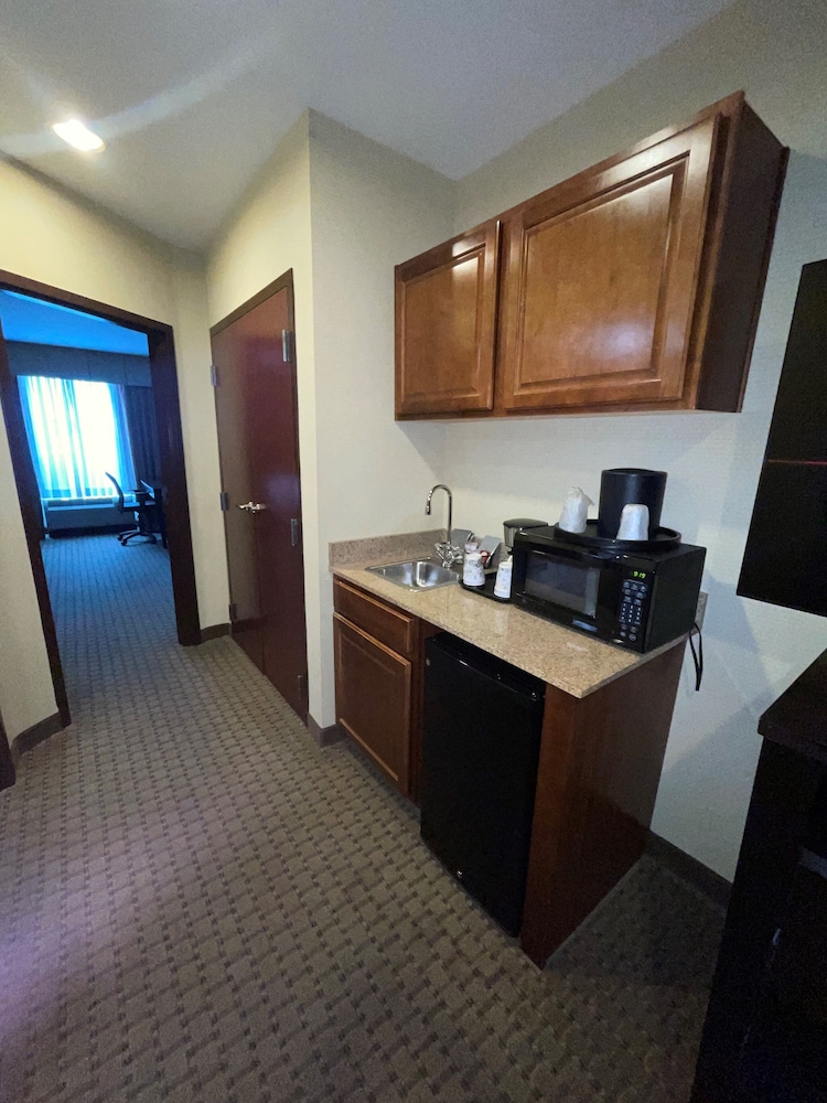 Hyatt House Bentonville / Rogers 11/44