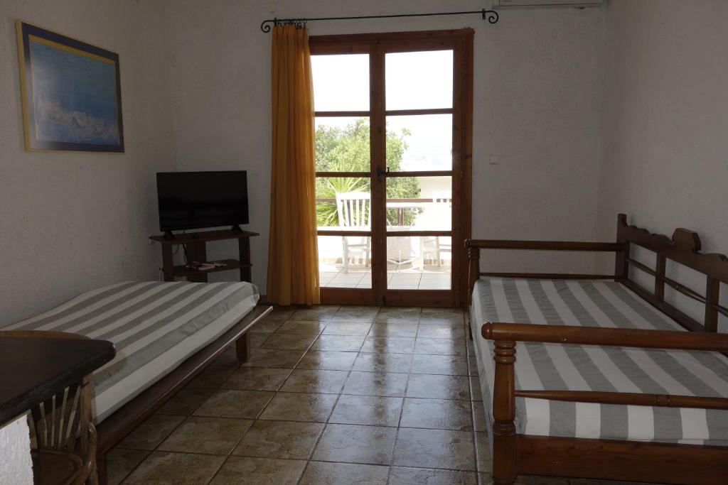 Cretan Village Hotel Apartments 9/31