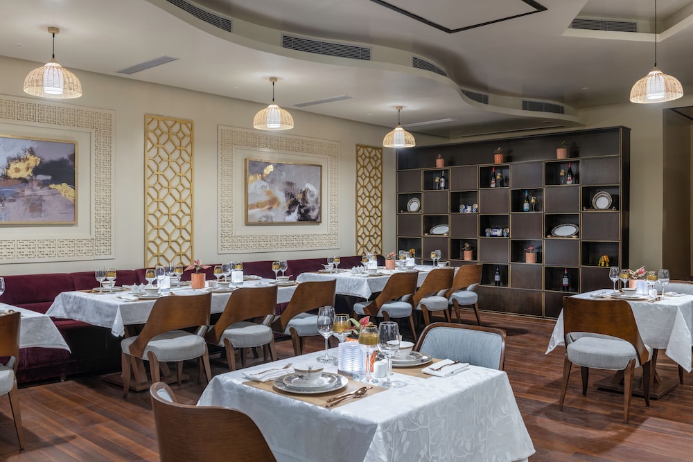 Vivanta Jamshedpur, Golmuri 33/57