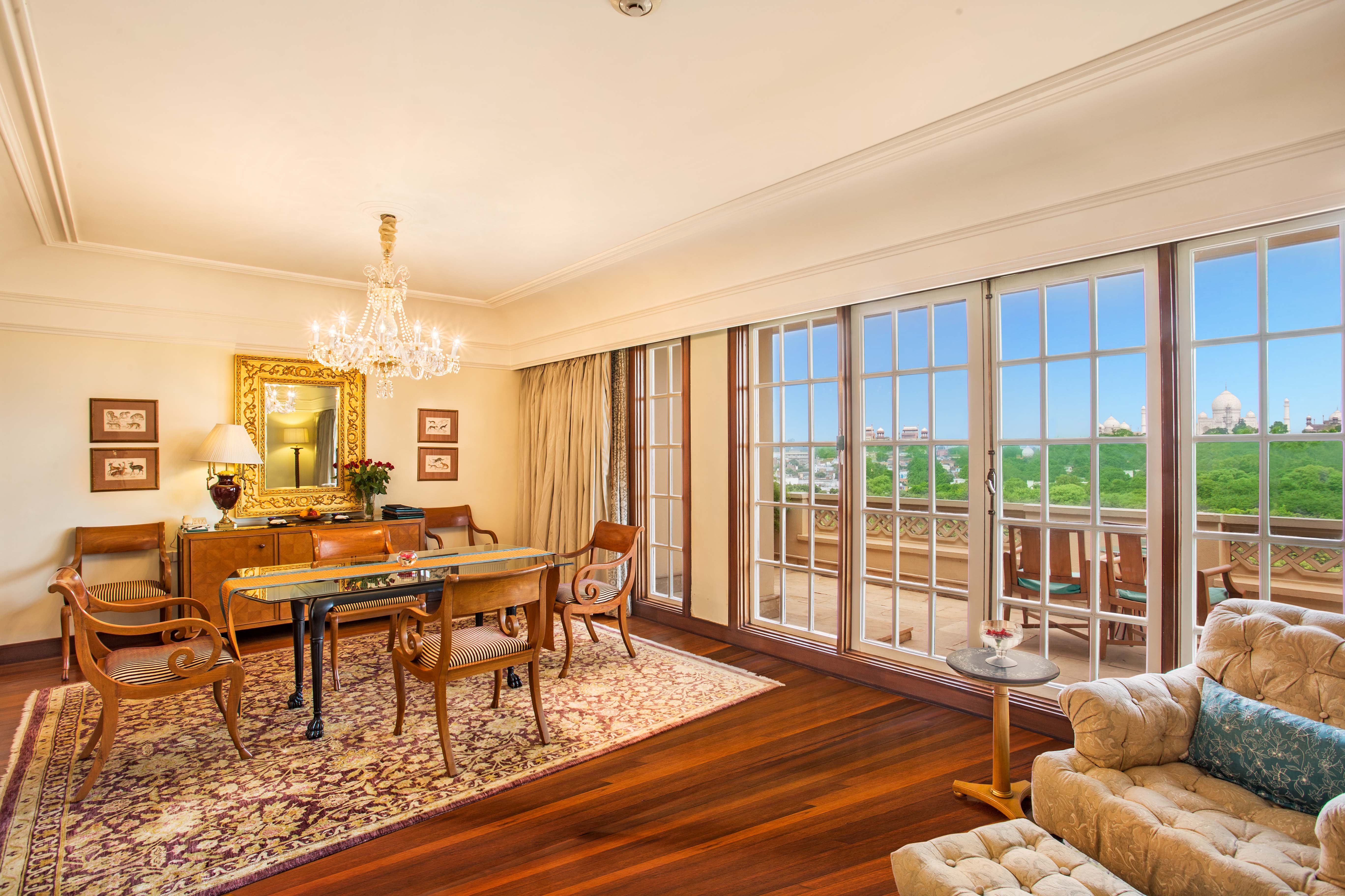 Oberoi Amarvilas 49/73