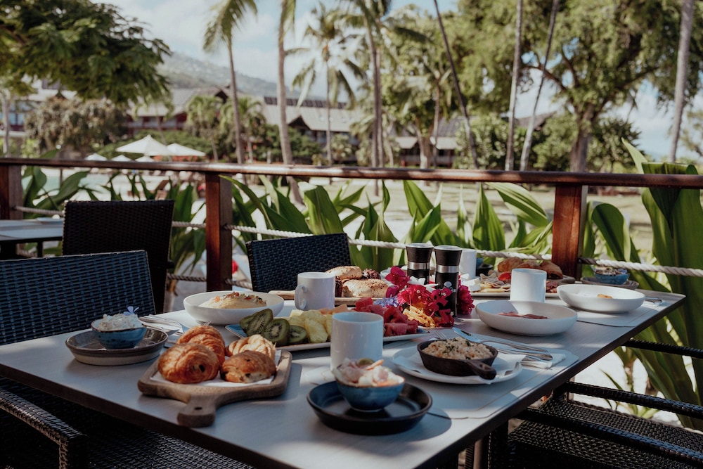 Tahiti Ia Ora Beach Resort 66/83