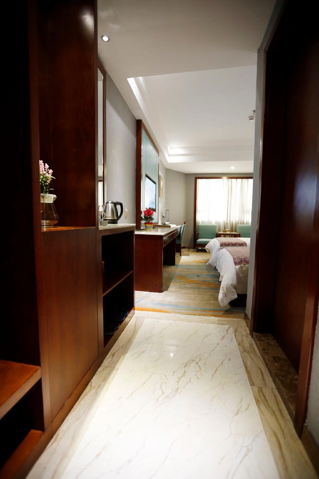 Huaqiao International Hotel 9/30