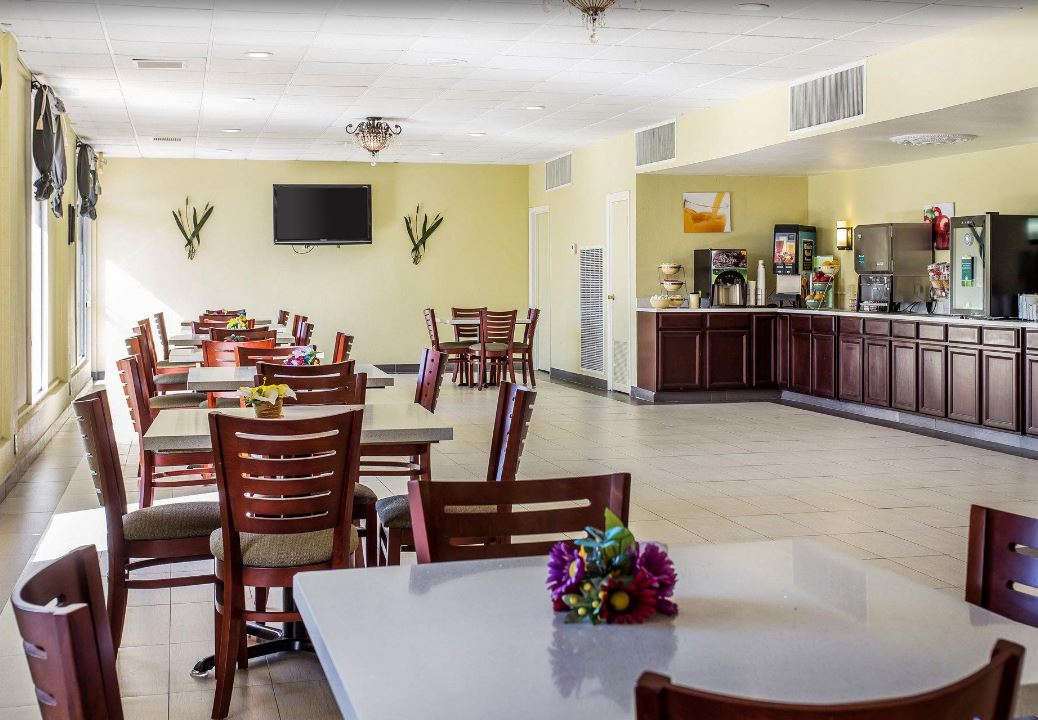 Baymont By Wyndham Walterboro 15/18