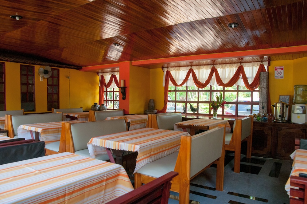 Hotel Mar De Luz 56/78