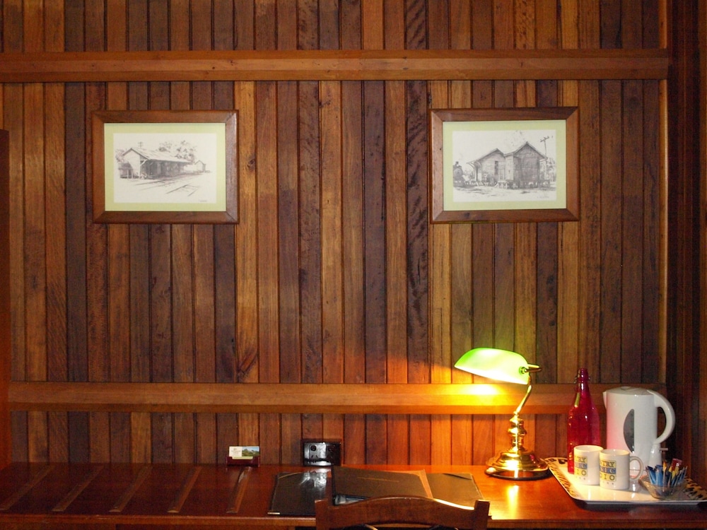 AMAMOOR LODGE 27/63