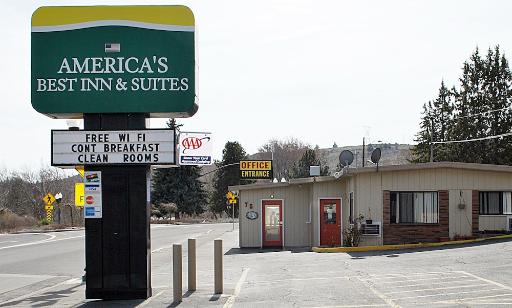 Travelodge by Wyndham Klamath Falls 3/21