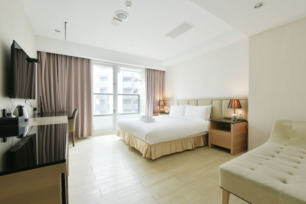 Champs Elysees Hotel 23/47