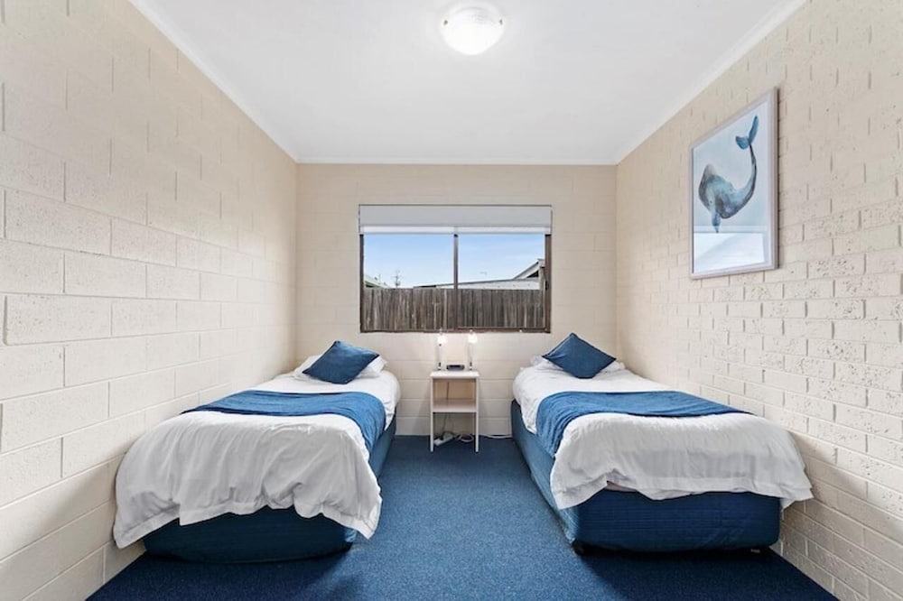 Allambi Holiday Apartments 15/44