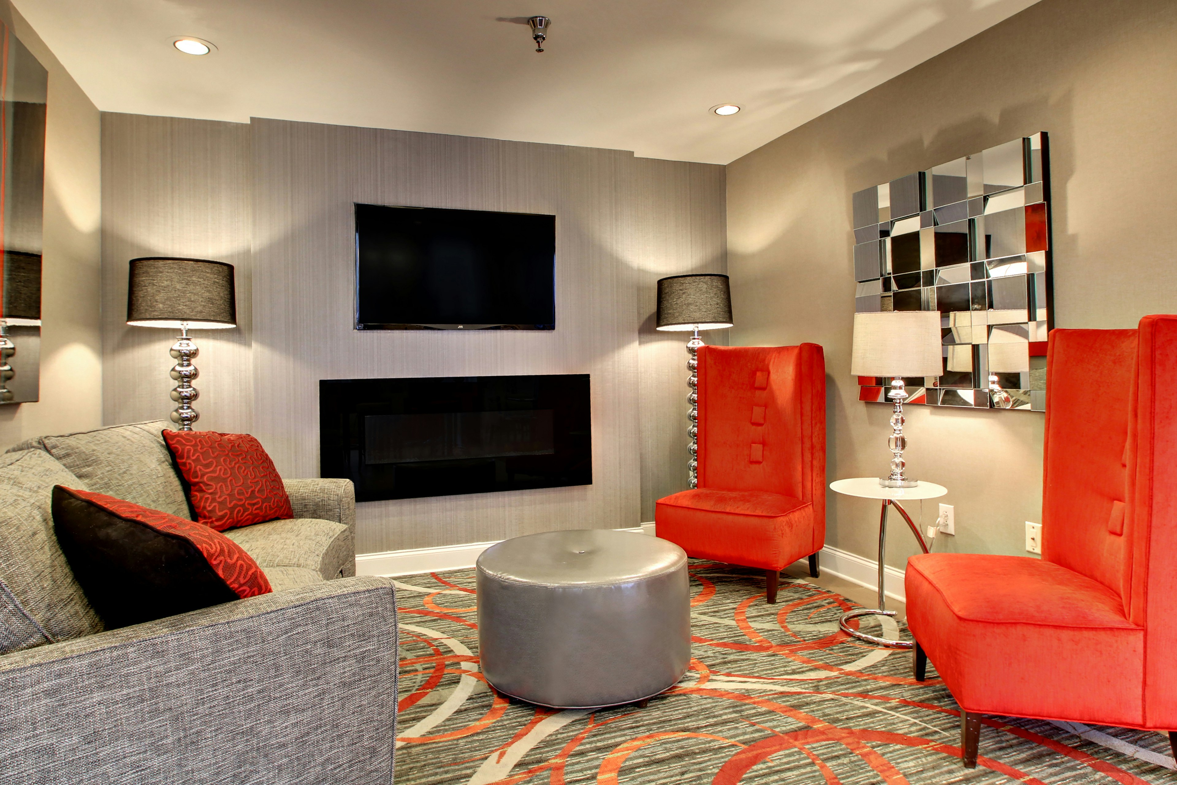 Holiday Inn Express Hurricane Mills Waverly 48/62