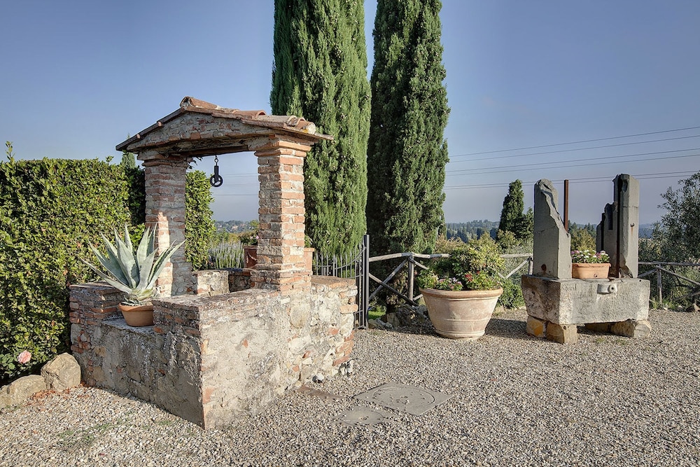 Farm House La Presura 38/50