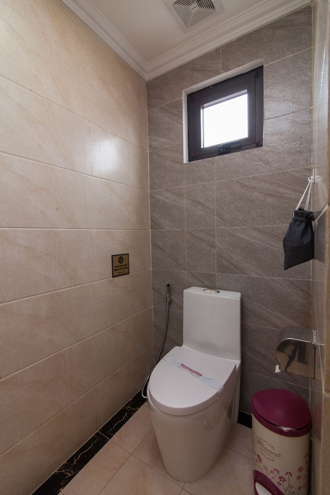 Hanoi Central Hotel & Residences 61/65