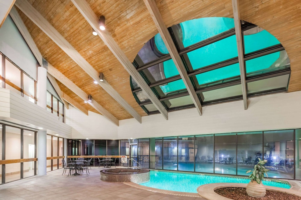 Wyndham Virginia Beach Oceanfront 31/64