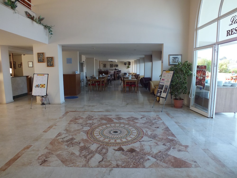 Tuntas Family Suites Kusadasi 5/41