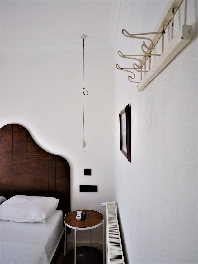HOTEL GRAND AMPHORA 25/57