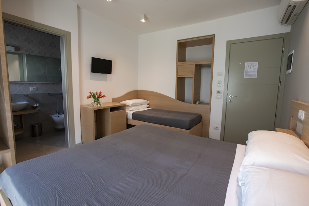 Hotel Liane 12/36